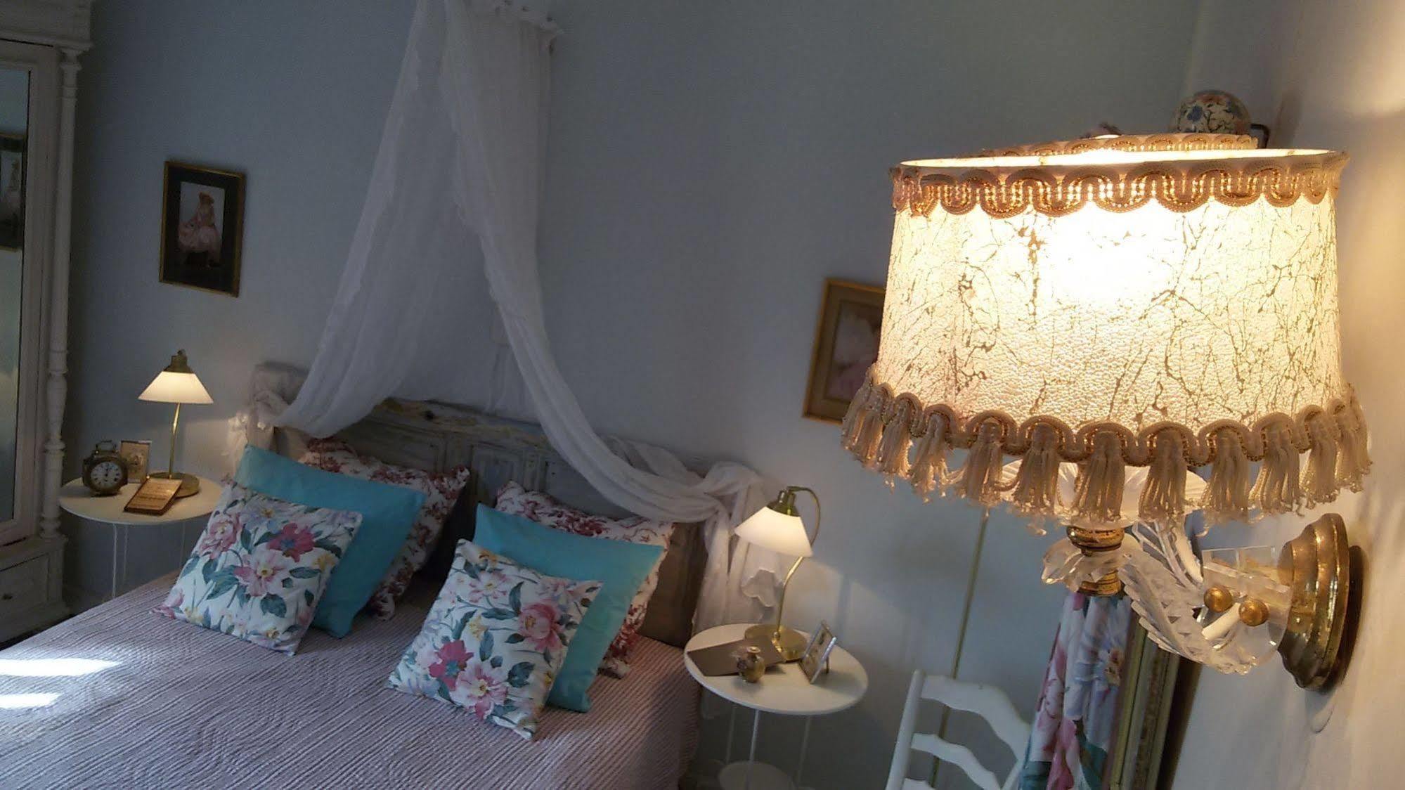 L'Ile Aux Mimosas Bed & Breakfast Tautavel Eksteriør bilde
