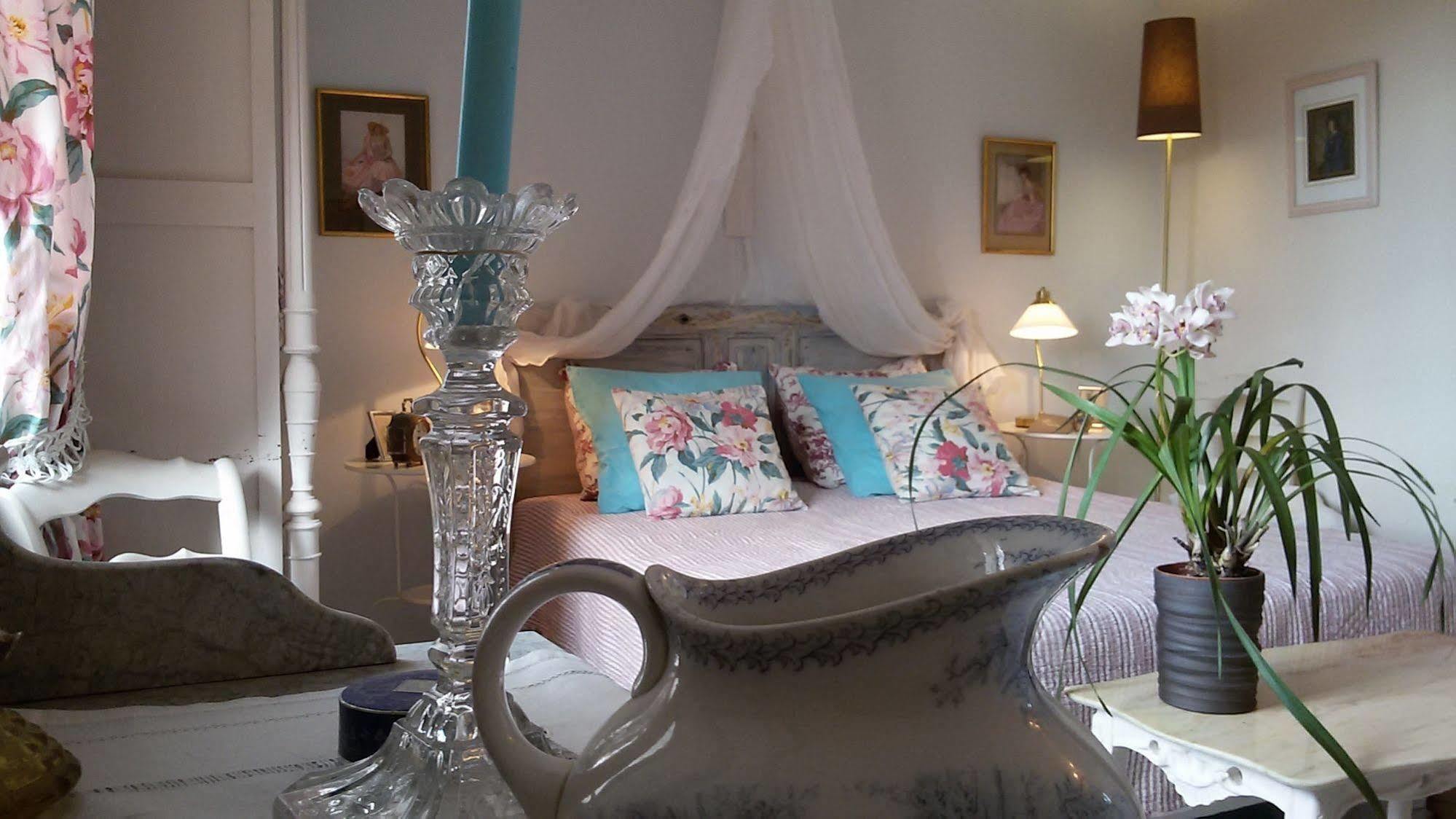 L'Ile Aux Mimosas Bed & Breakfast Tautavel Eksteriør bilde